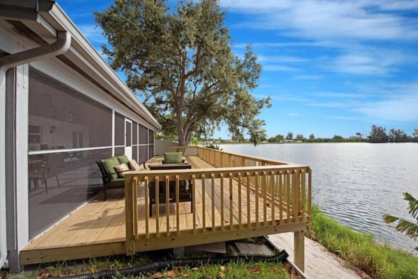 Lake House Unit 1 By Pmi Дейви Екстериор снимка